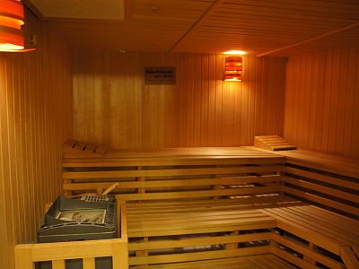Sauna im Schwimmbadbereich